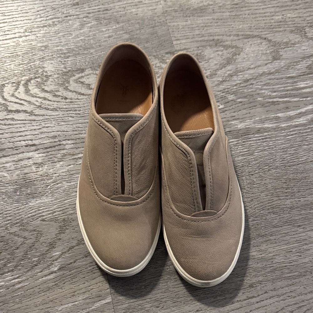 Frye Women's Slip-On Loafers - Taupe